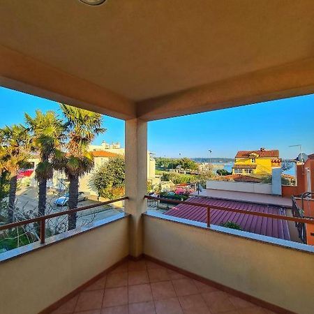 Apartments Manuel Novigrad Istria エクステリア 写真